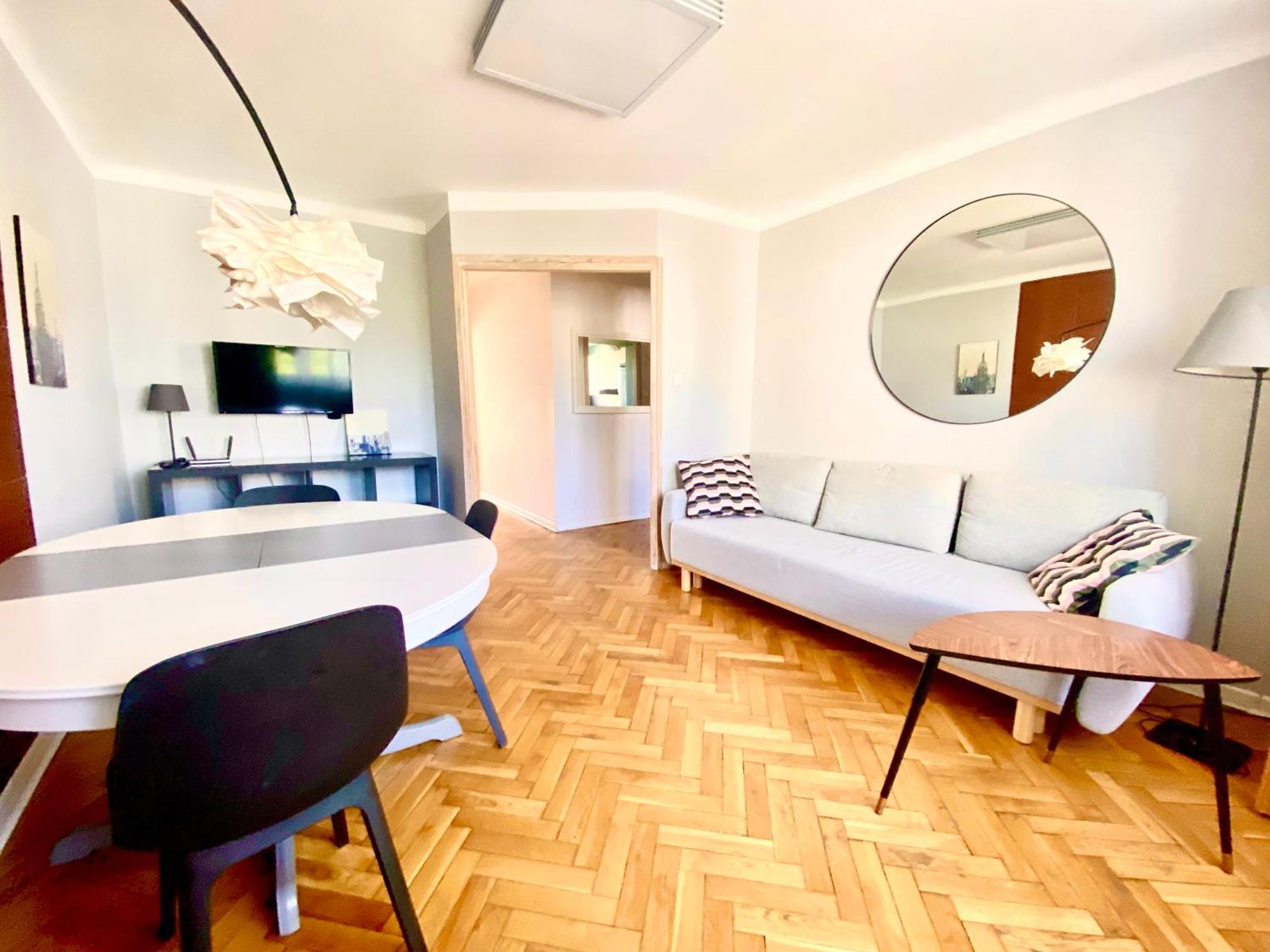 Stanislawa Augusta By P&J Apartments วอร์ซอ ภายนอก รูปภาพ